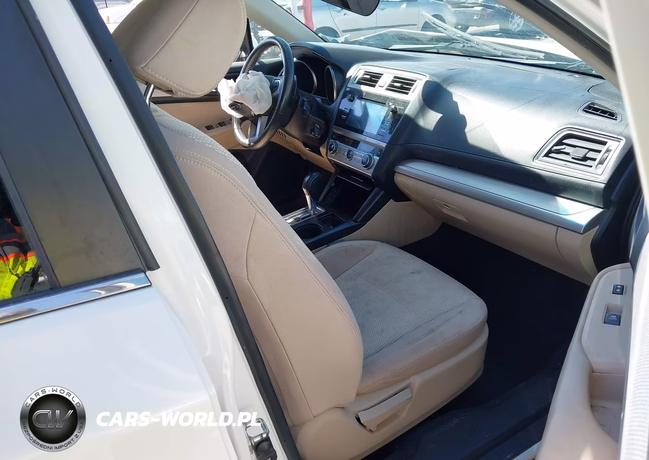 2017 Subaru Outback 2.5I Premium VIN:4S4BSAHCXH3247779 - 5
