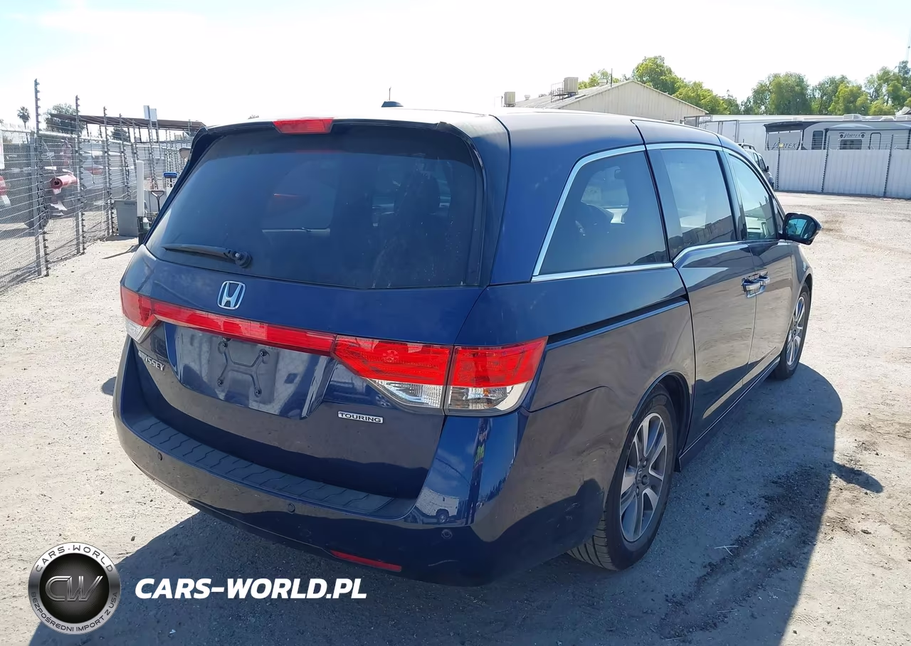2014 Honda Odyssey Touring-Touring Elite VIN:5FNRL5H91EB088256 - 4