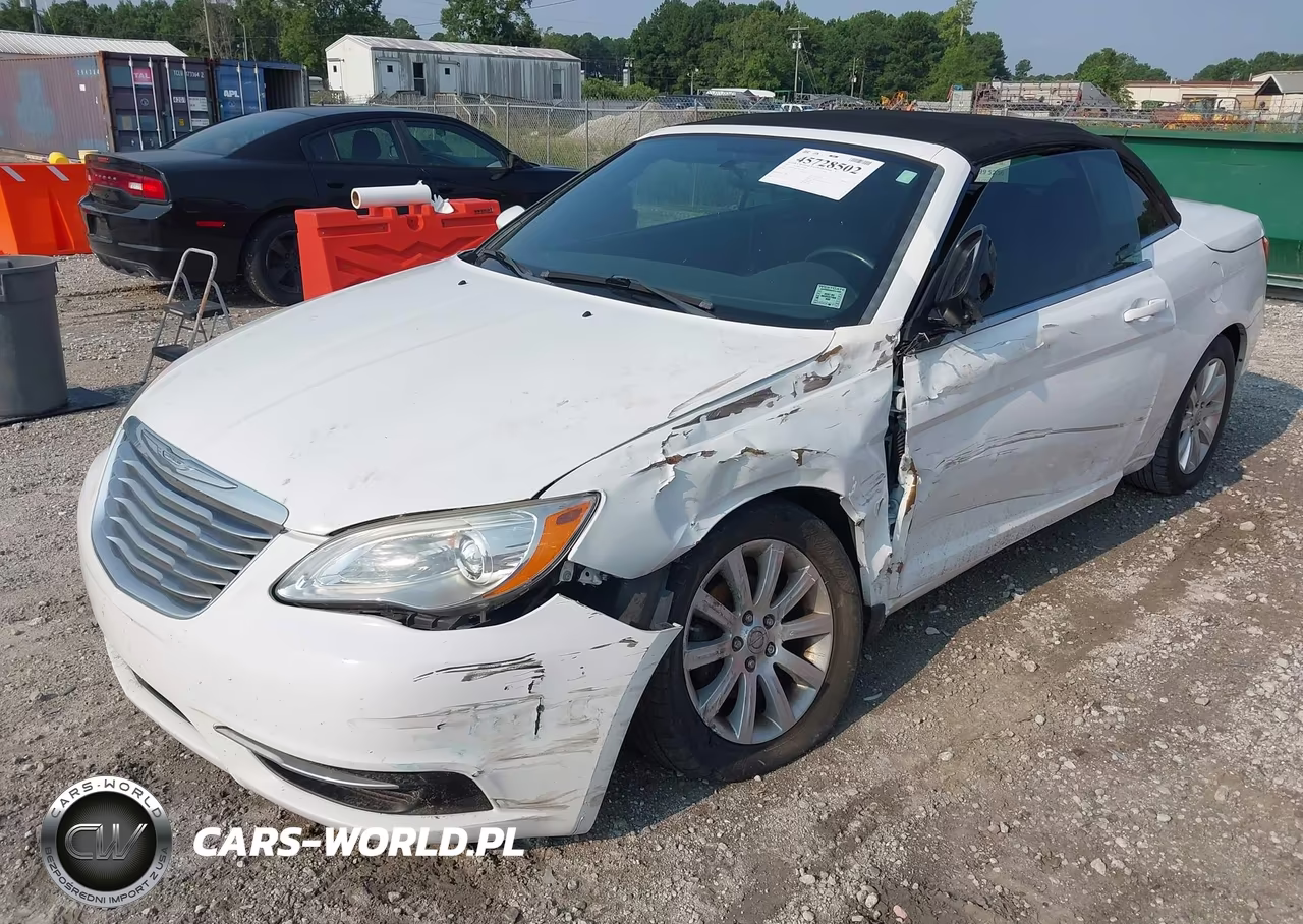 2012 Chrysler 200 Touring VIN:1C3BCBEB6CN179758 - 2