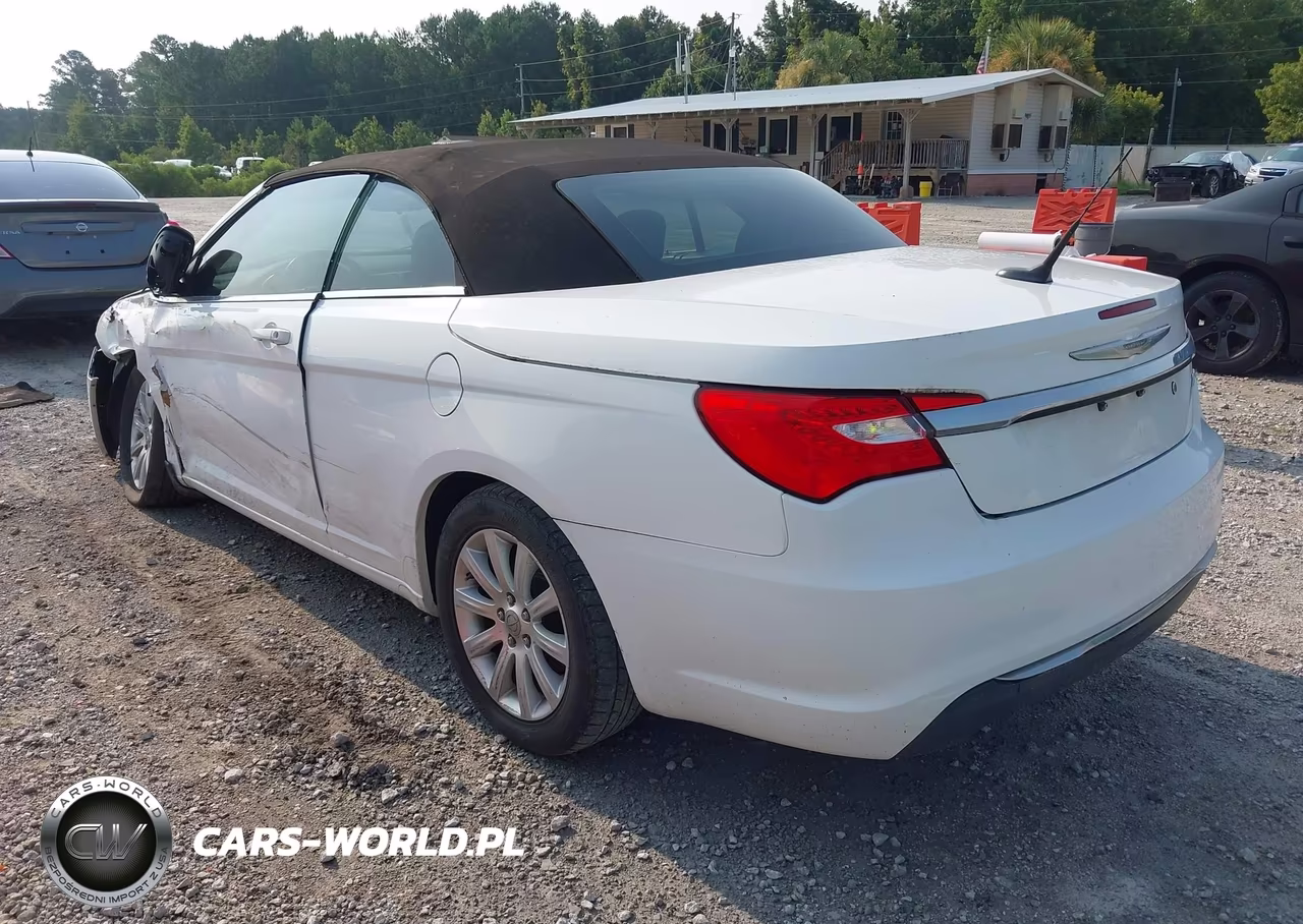 2012 Chrysler 200 Touring VIN:1C3BCBEB6CN179758 - 3