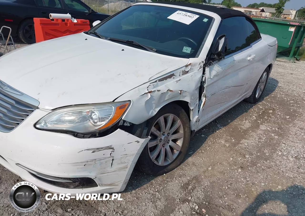 2012 Chrysler 200 Touring VIN:1C3BCBEB6CN179758 - 6