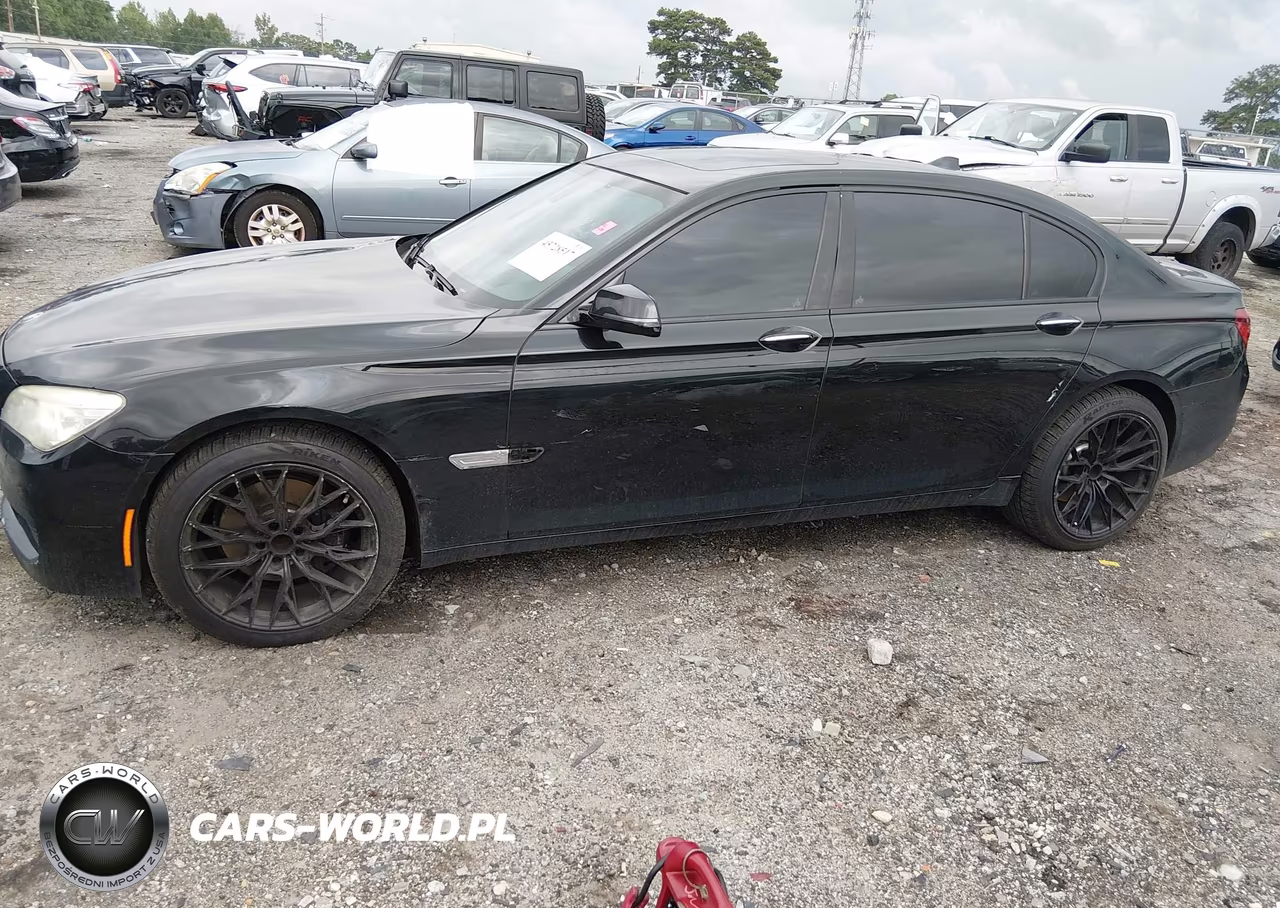 2014 BMW 740Li VIN:WBAYE4C58ED138062 - 14