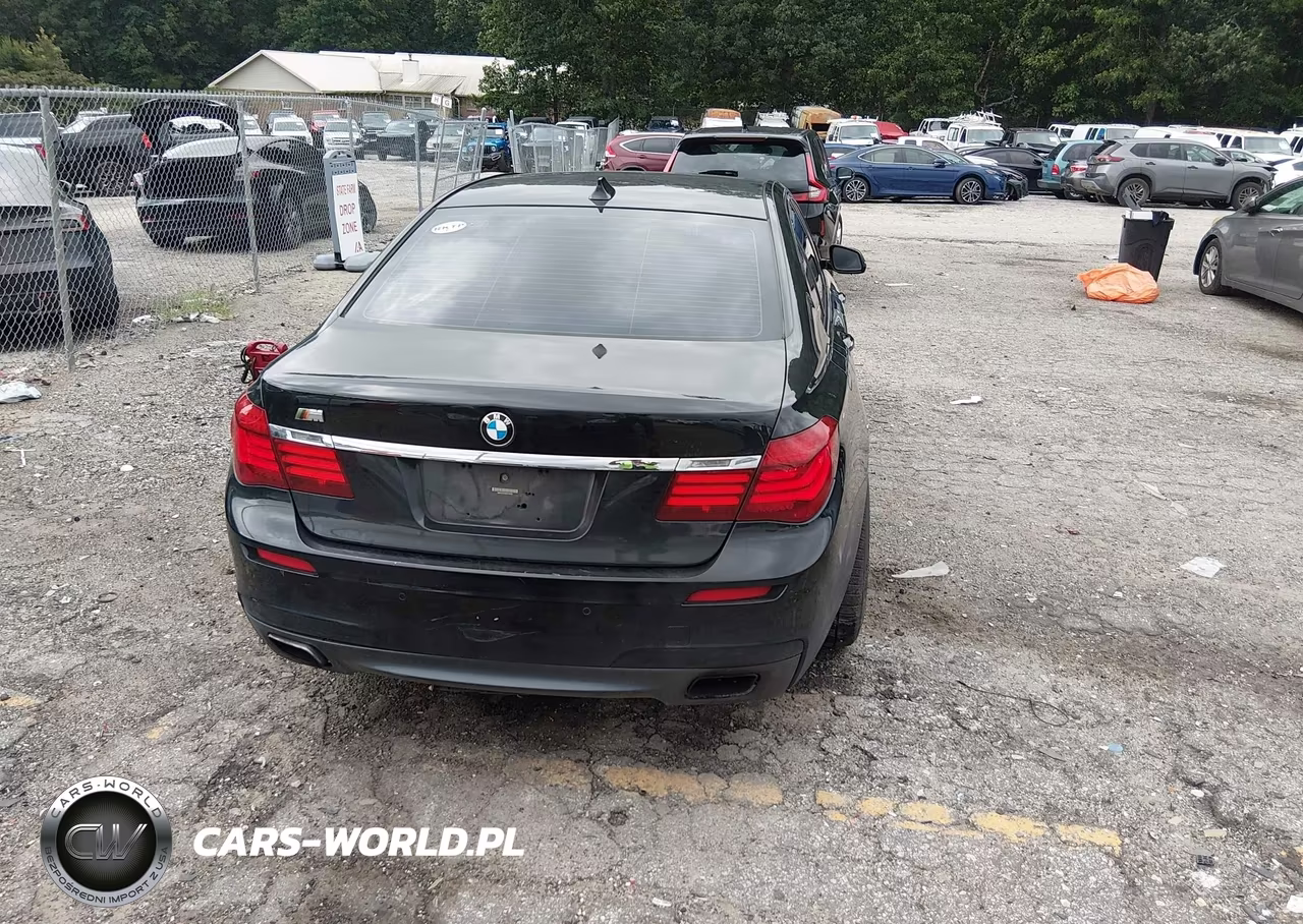 2014 BMW 740Li VIN:WBAYE4C58ED138062 - 16