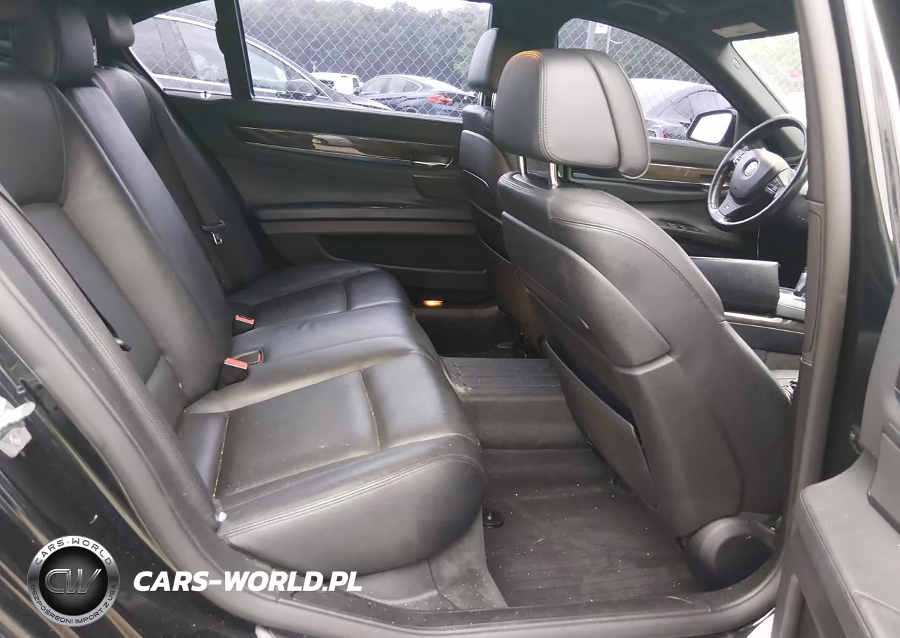 2014 BMW 740Li VIN:WBAYE4C58ED138062 - 8
