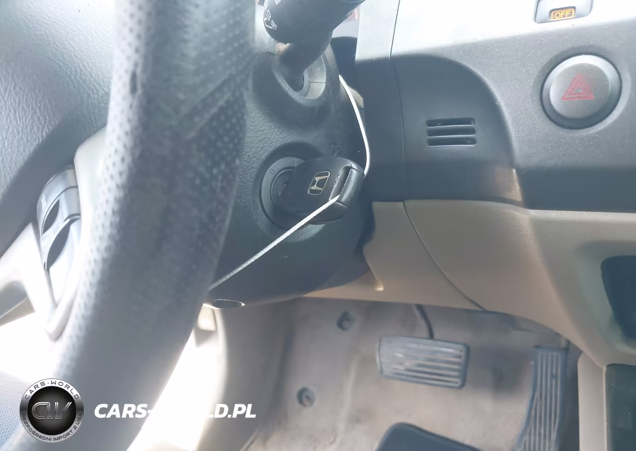 2010 Honda Civic Hybrid VIN:JHMFA3F26AS007315 - 11