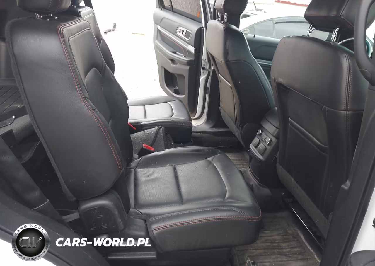 2016 Ford Explorer Sport VIN:1FM5K8GT6GGC21663 - 8