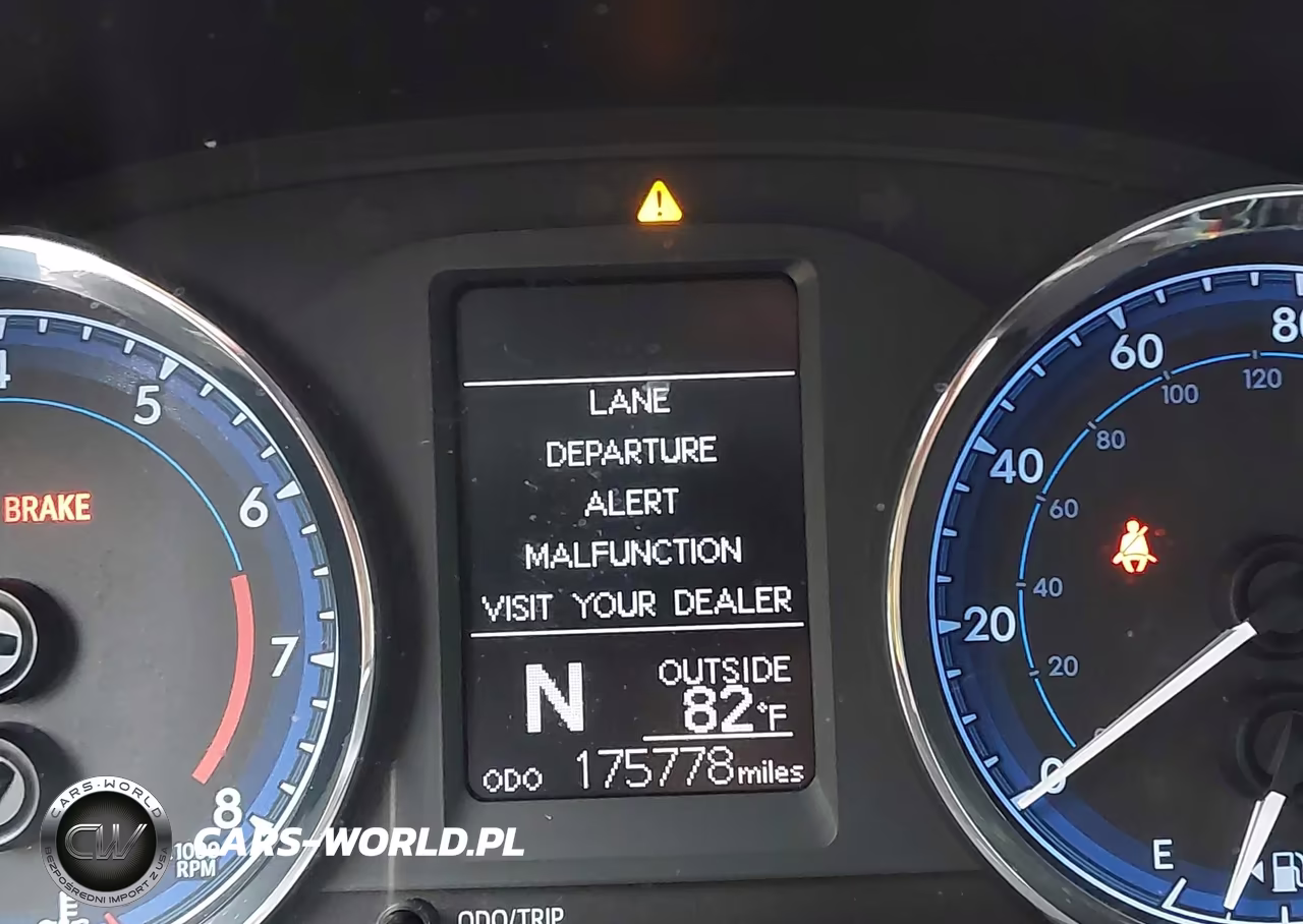 2017 Toyota Corolla Le VIN:2T1BURHE5HC840391 - 15