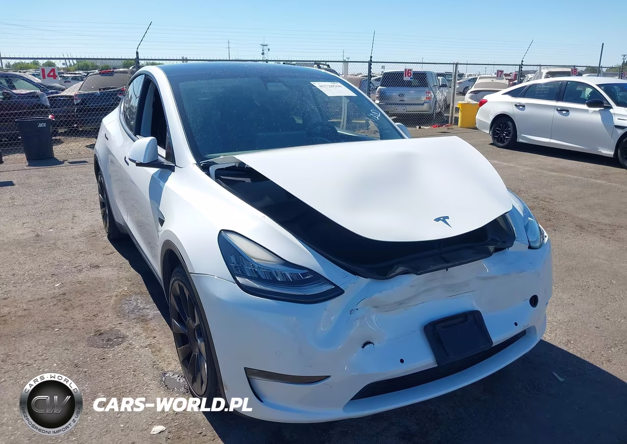 2022 Tesla Model Y Long Range Dual Motor All-Wheel Drive – zdjęcie 1 z 20
