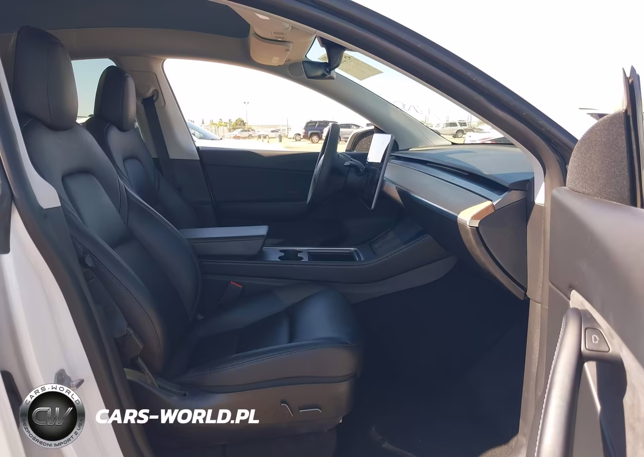 2022 Tesla Model Y Long Range Dual Motor All-Wheel Drive VIN:7SAYGDEE3NF373166 - 5