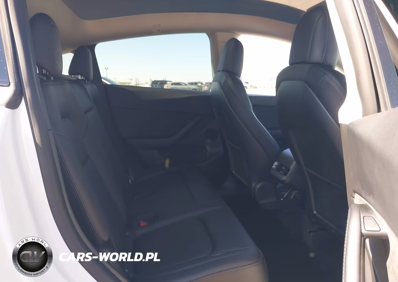 2022 Tesla Model Y Long Range Dual Motor All-Wheel Drive VIN:7SAYGDEE3NF373166 - 8