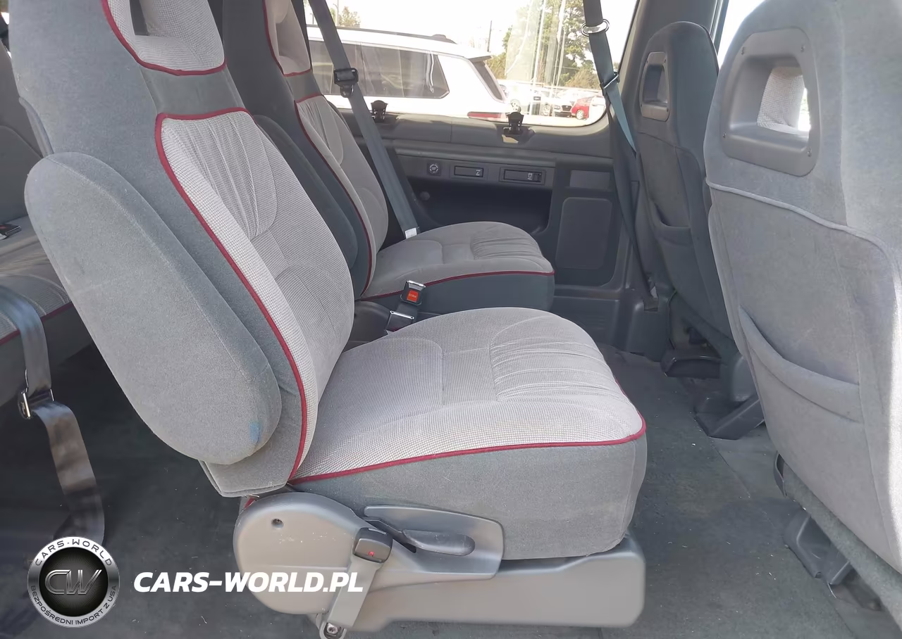 1992 Ford Econoline E150 VIN:1FMEE11H8NHA12340 - 5