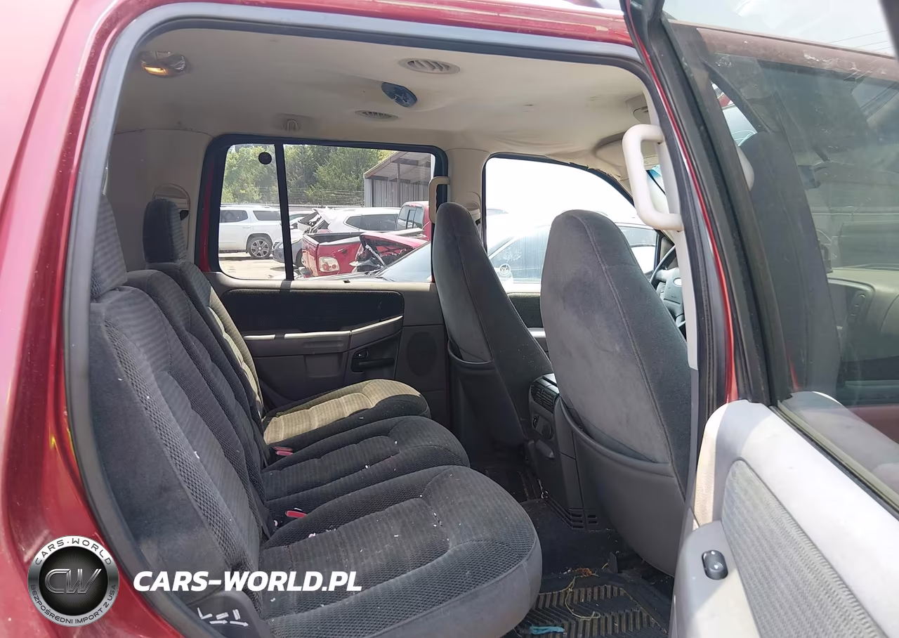 2002 Ford Explorer Xlt VIN:1FMZU73E02ZA32758 - 8