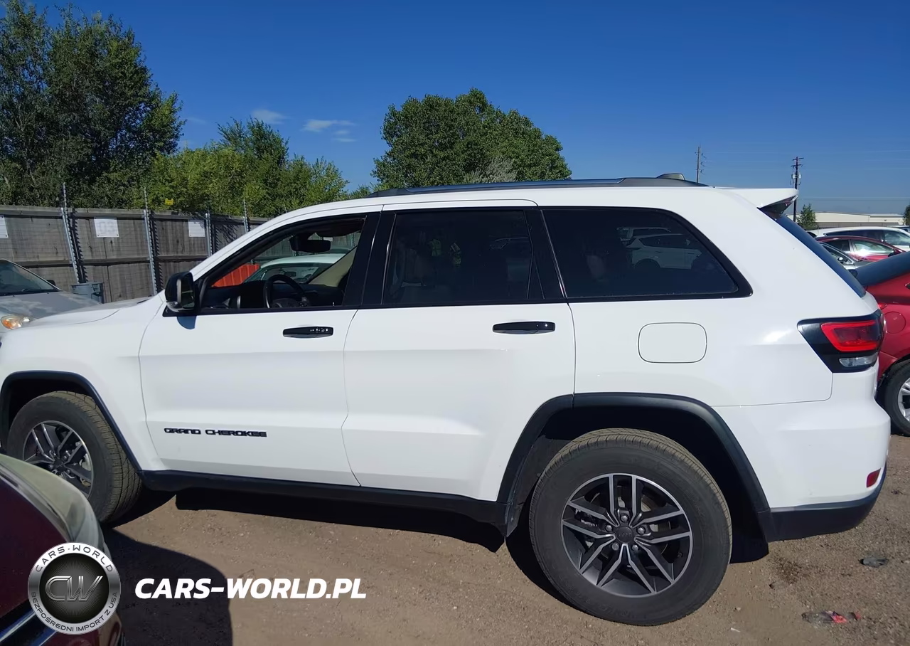 2019 Jeep Grand Cherokee Limited 4X4 VIN:1C4RJFBG4KC568030 - 14