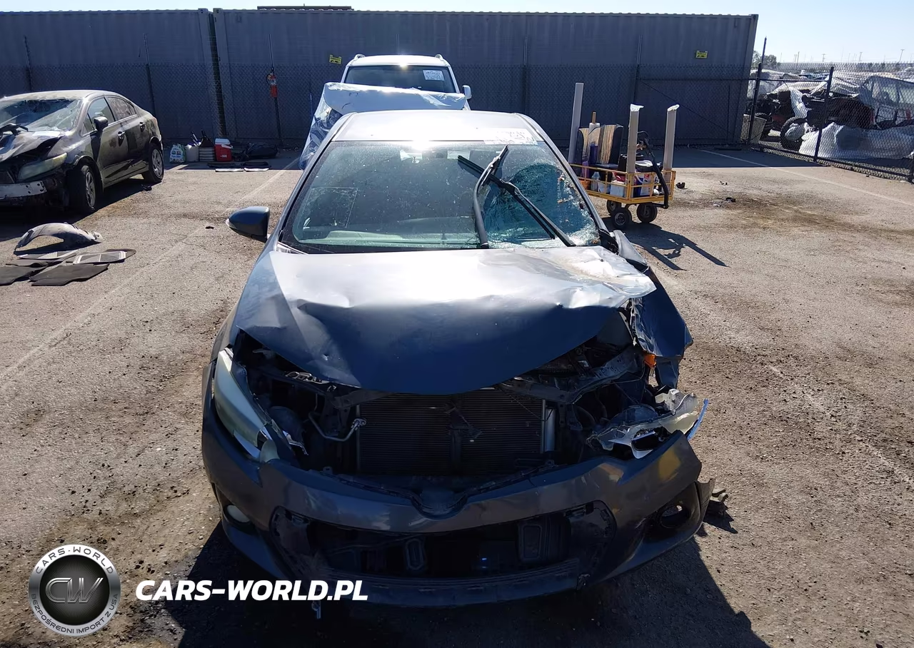 2015 Toyota Corolla S Plus VIN:5YFBURHEXFP274337 - 13