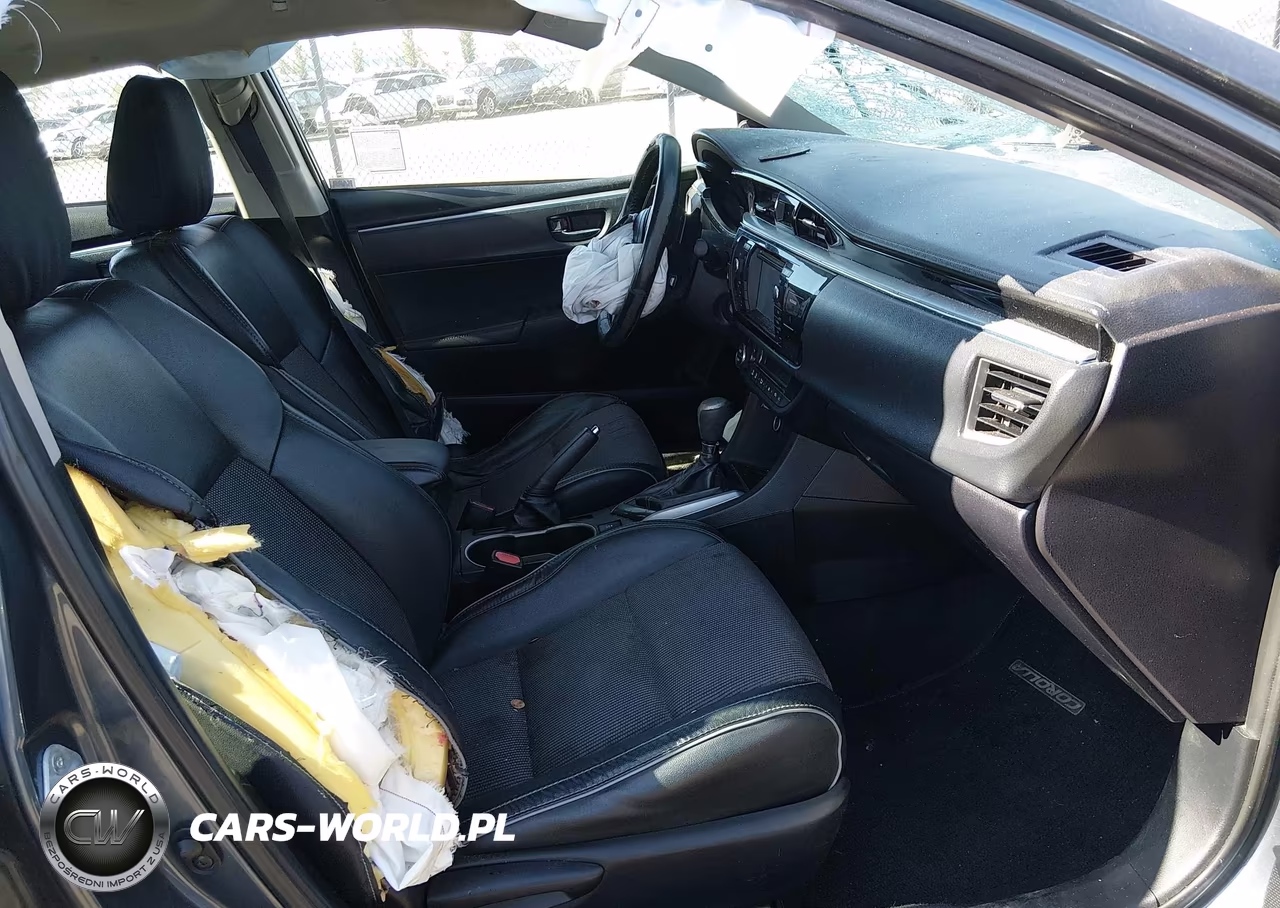 2015 Toyota Corolla S Plus VIN:5YFBURHEXFP274337 - 5