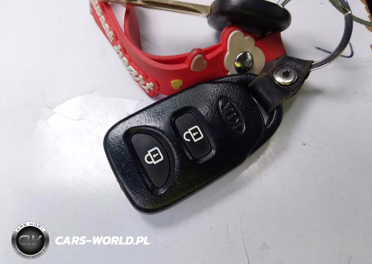 2010 Kia Soul + VIN:KNDJT2A27A7184188 - 11