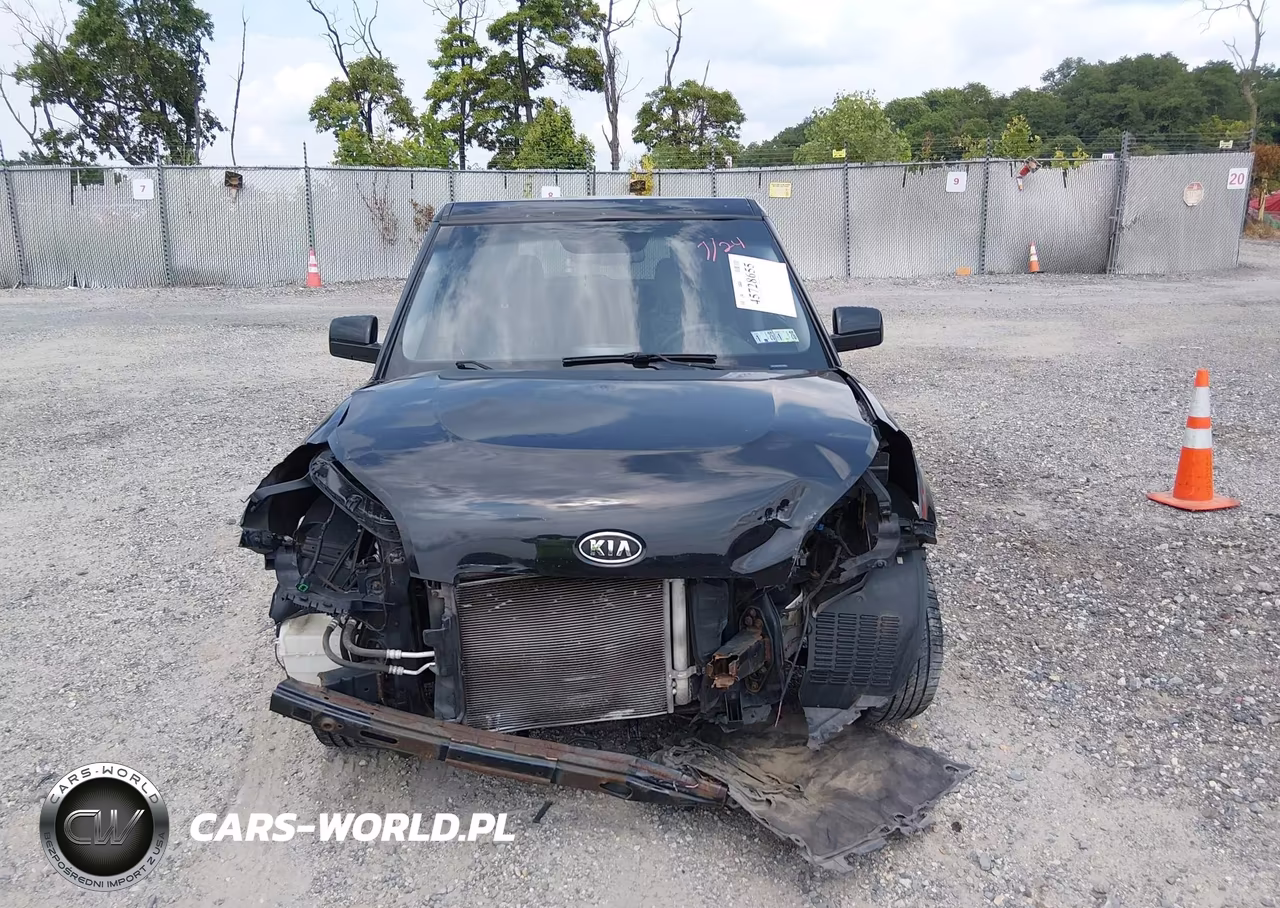 2010 Kia Soul + VIN:KNDJT2A27A7184188 - 13