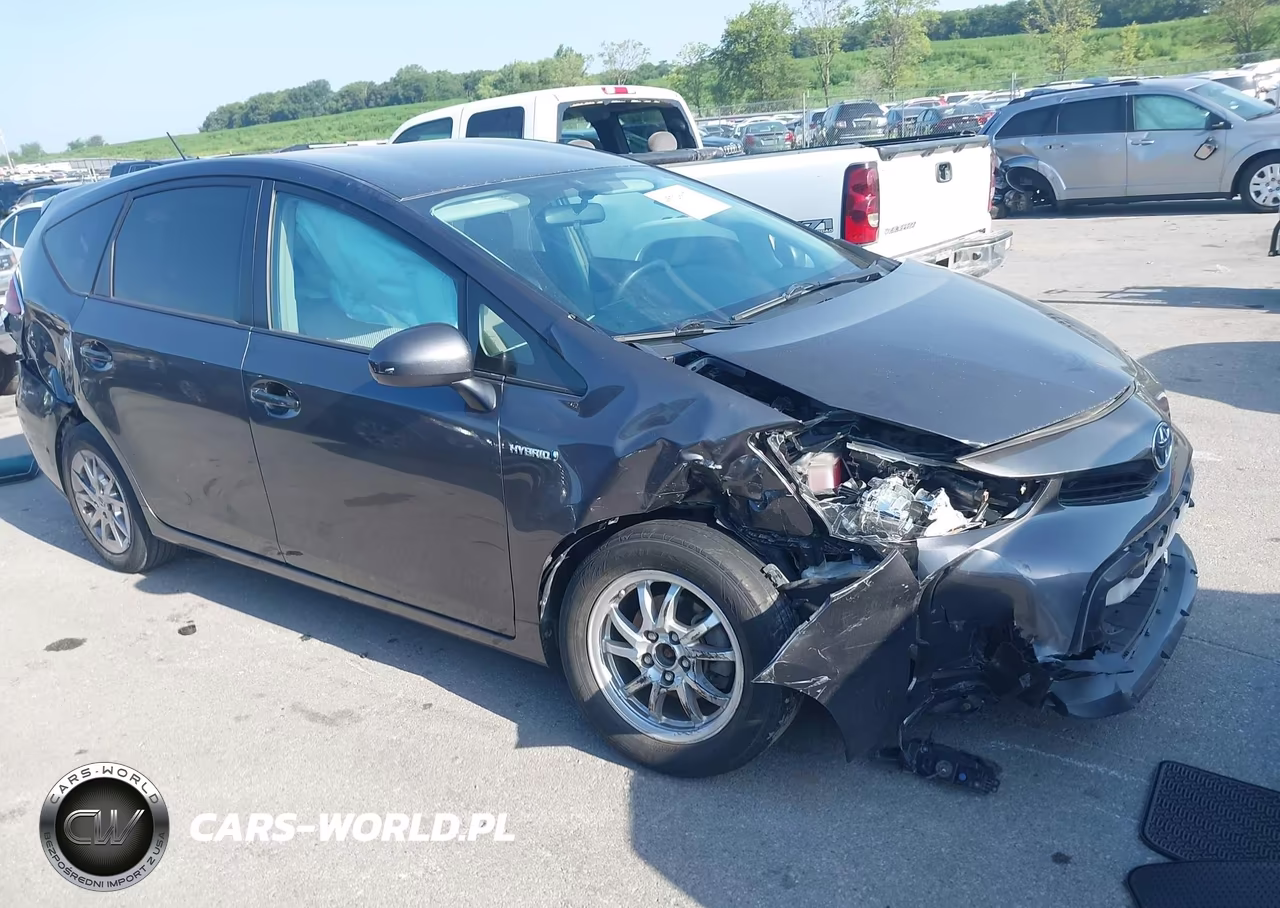 2016 Toyota Prius V Three – zdjęcie 1 z 16