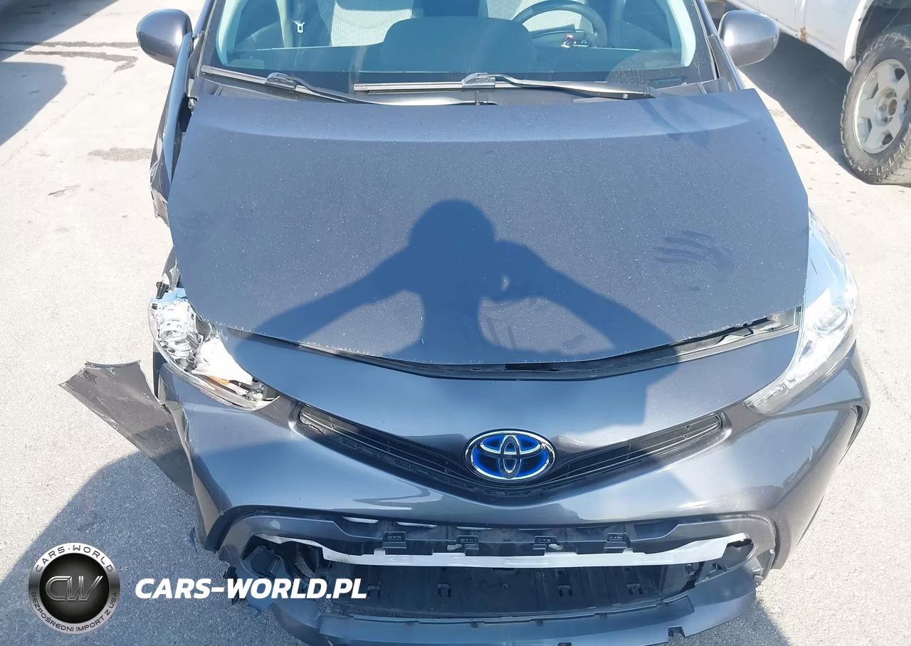 2016 Toyota Prius V Three VIN:JTDZN3EU3GJ055553 - 6