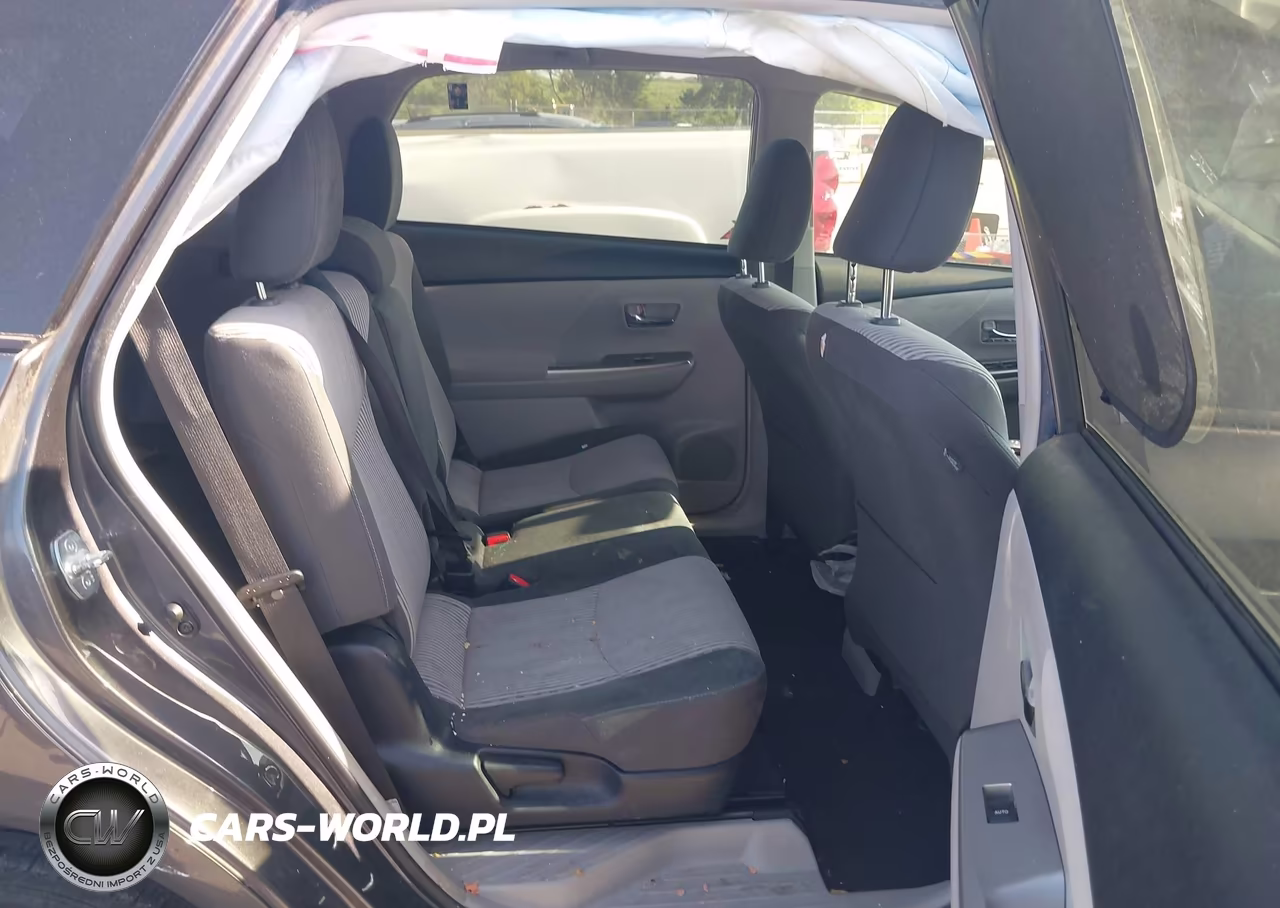 2016 Toyota Prius V Three VIN:JTDZN3EU3GJ055553 - 8