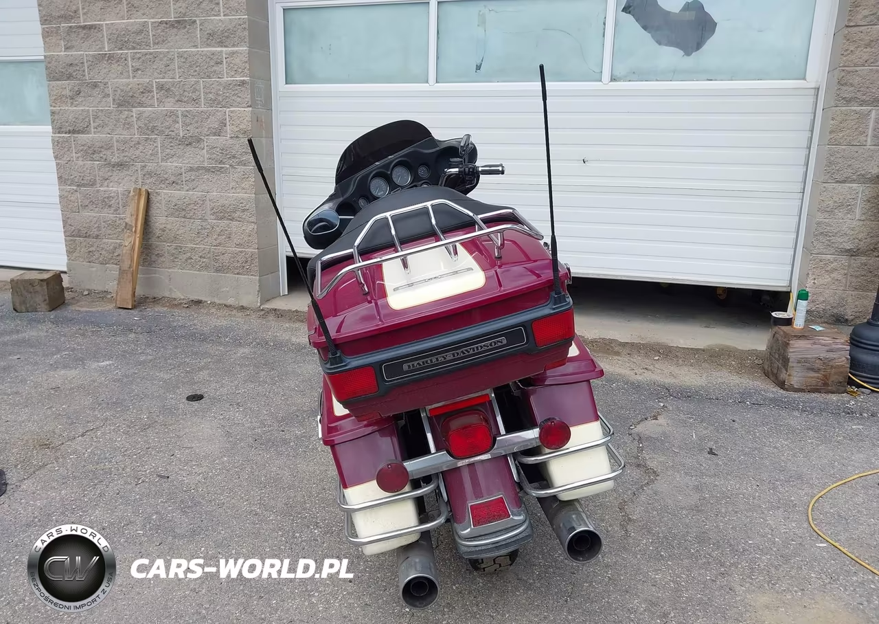 2007 Harley-Davidson Flhtcui VIN:1HD1FC4197Y673581 - 6