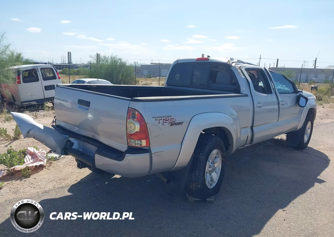 2012 Toyota Tacoma Prerunner V6 VIN:3TMKU4HN2CM033166 - 4