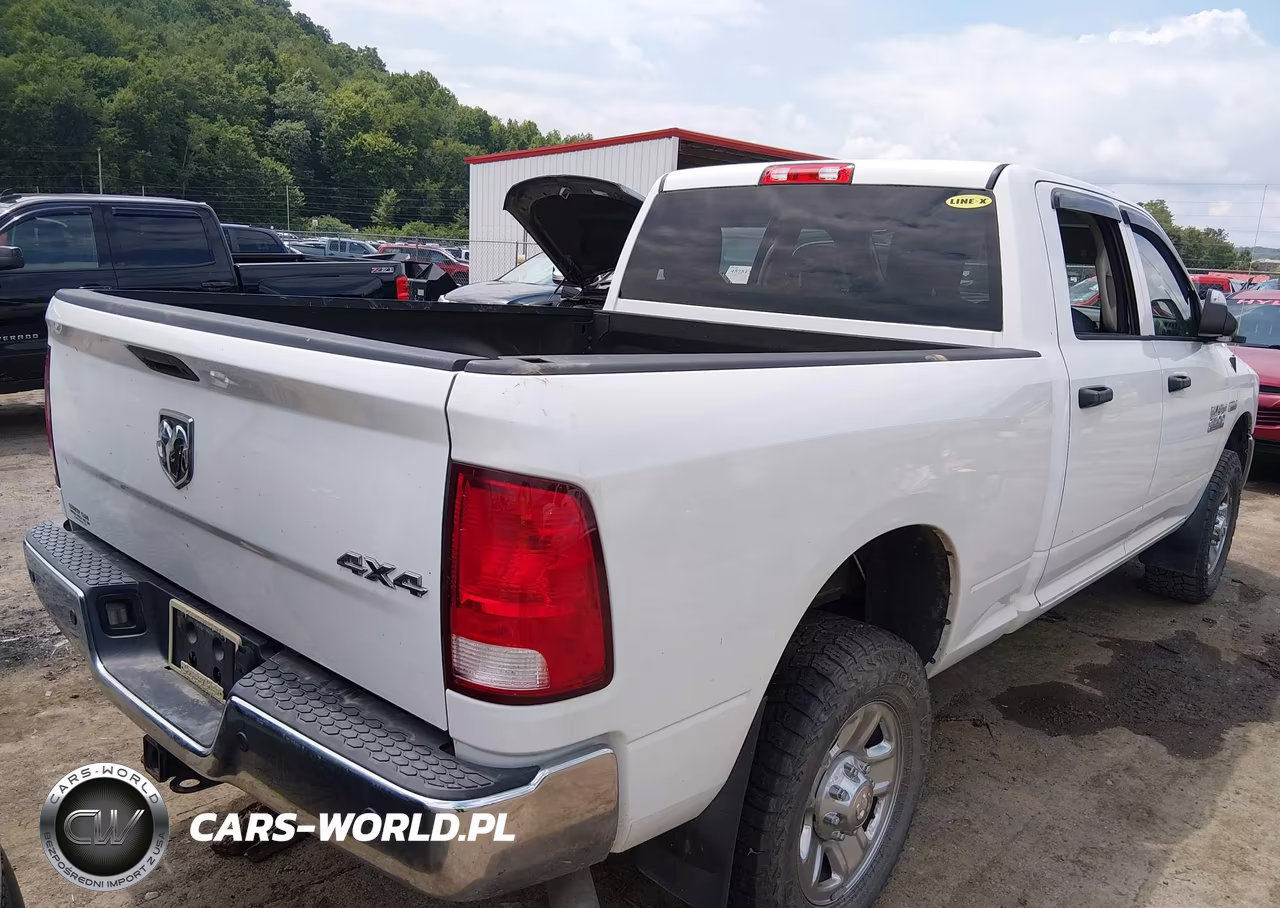 2018 Ram 2500 Tradesman 4X4 6'4 Box VIN:3C6UR5CJ3JG347674 - 4