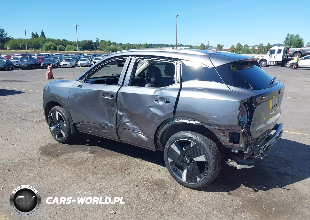 2025 Nissan Kicks Sr Intelligent Awd VIN:3N8AP6DDXSL334529 - 3