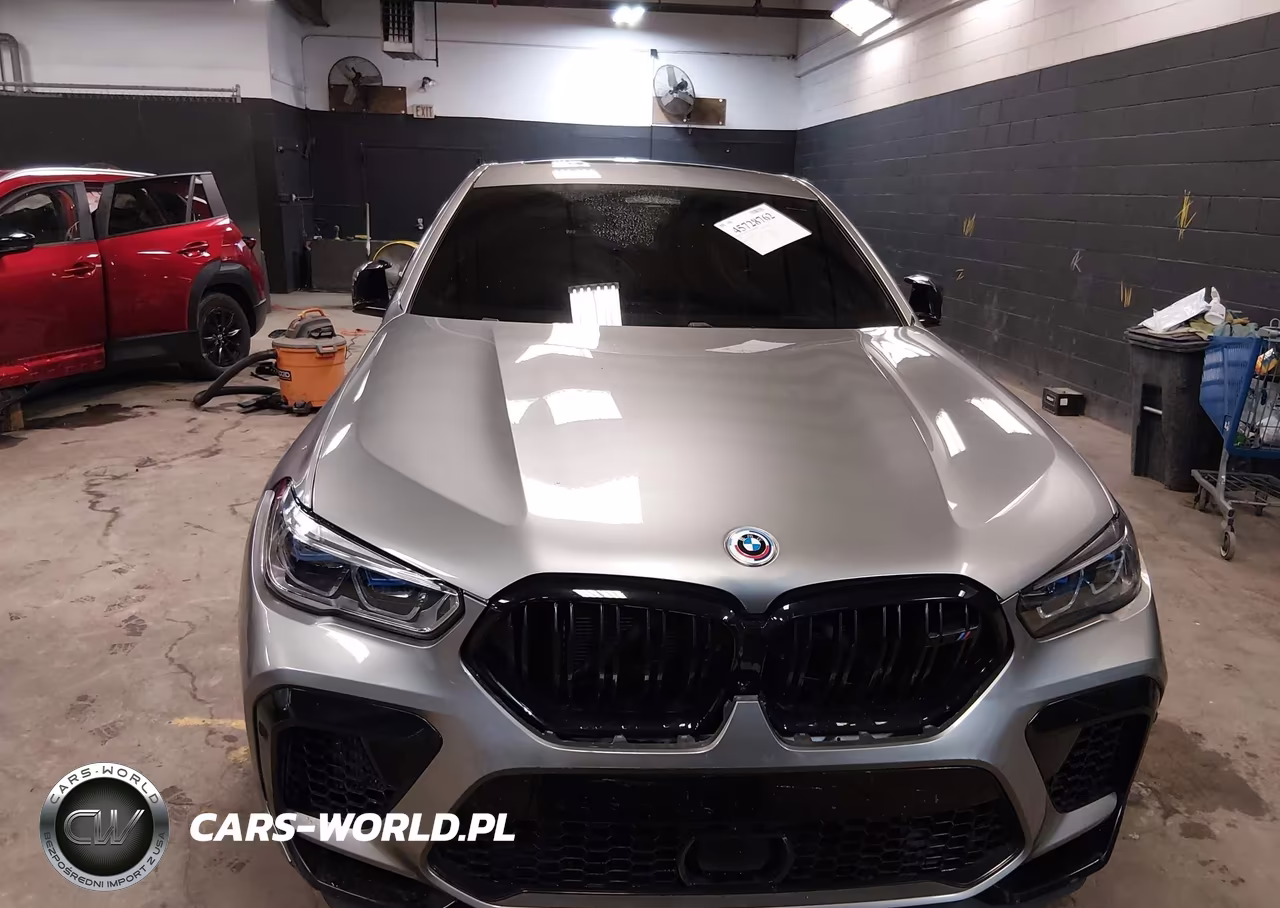 2022 BMW X6 M VIN:5YMCY0C08N9N00595 - 13