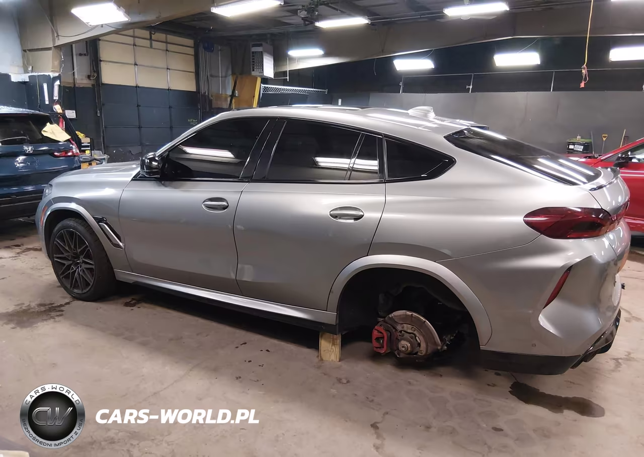 2022 BMW X6 M VIN:5YMCY0C08N9N00595 - 15