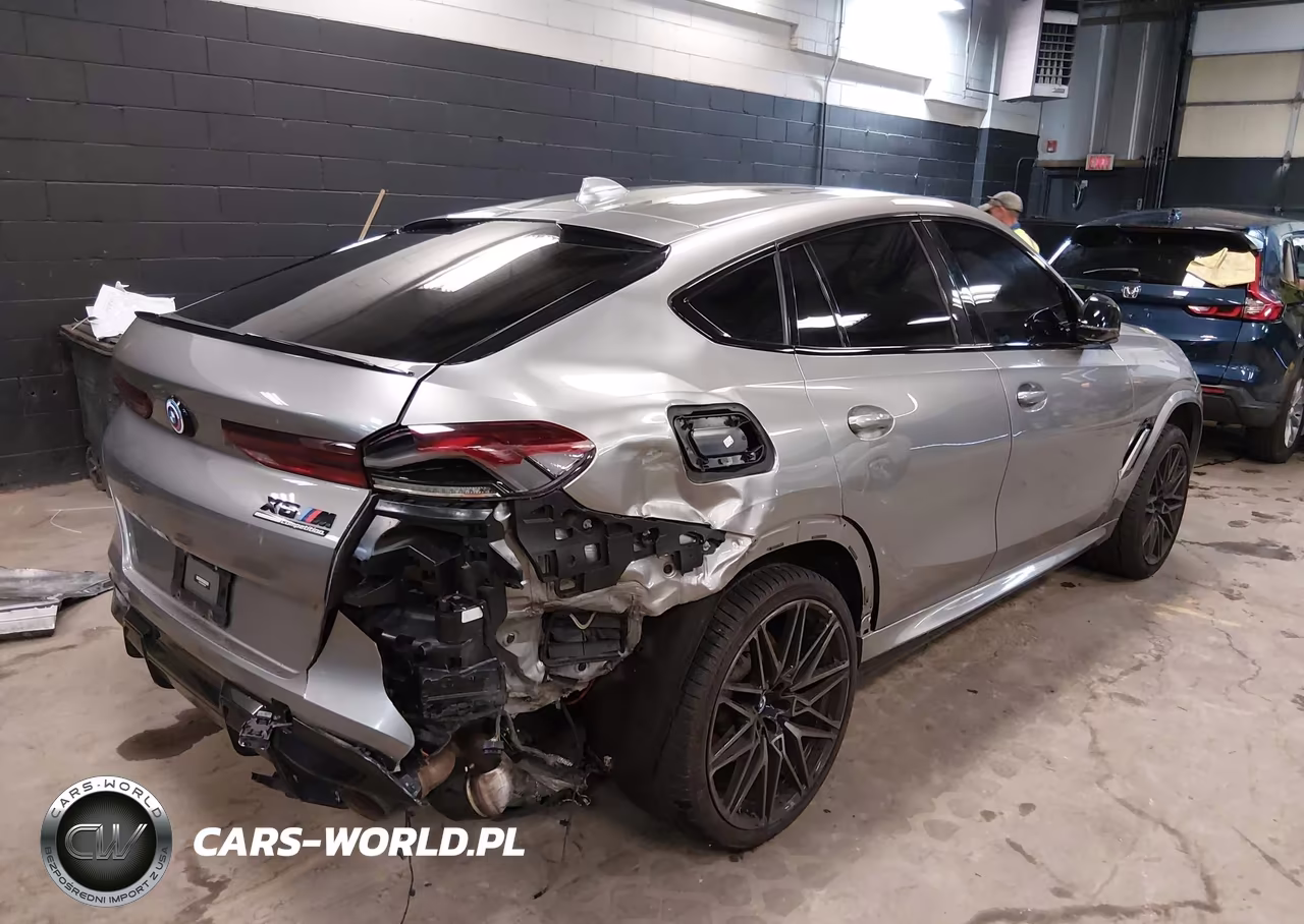 2022 BMW X6 M VIN:5YMCY0C08N9N00595 - 4
