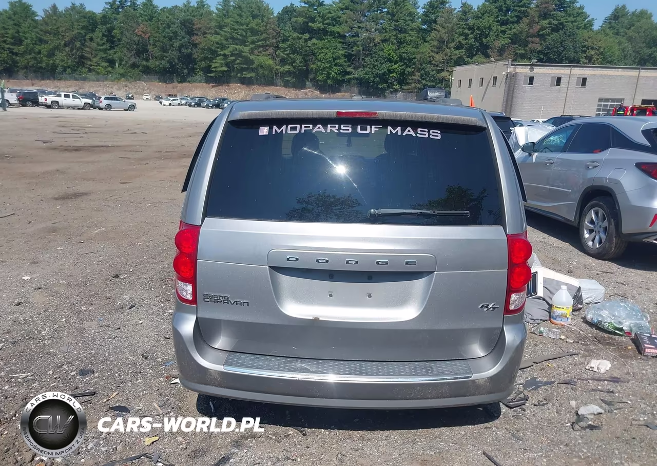 2016 Dodge Grand Caravan R-T VIN:2C4RDGEG6GR340165 - 16