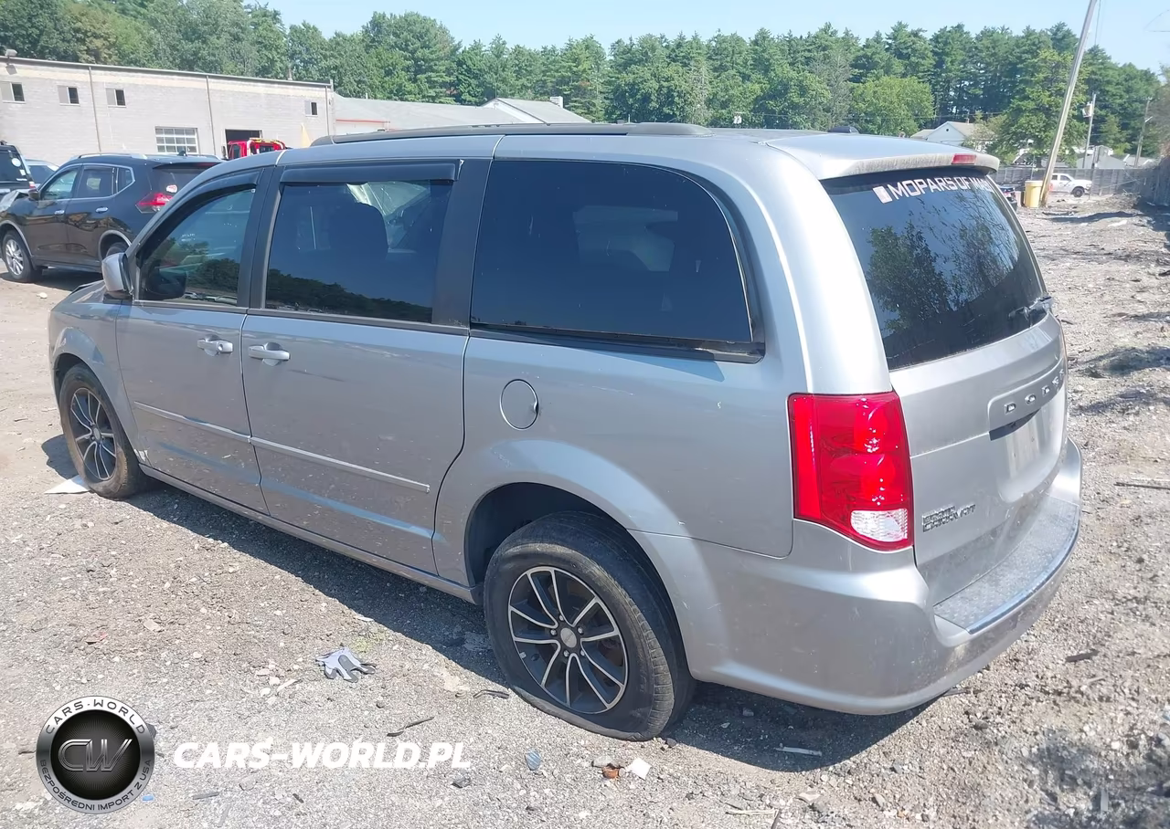 2016 Dodge Grand Caravan R-T VIN:2C4RDGEG6GR340165 - 3