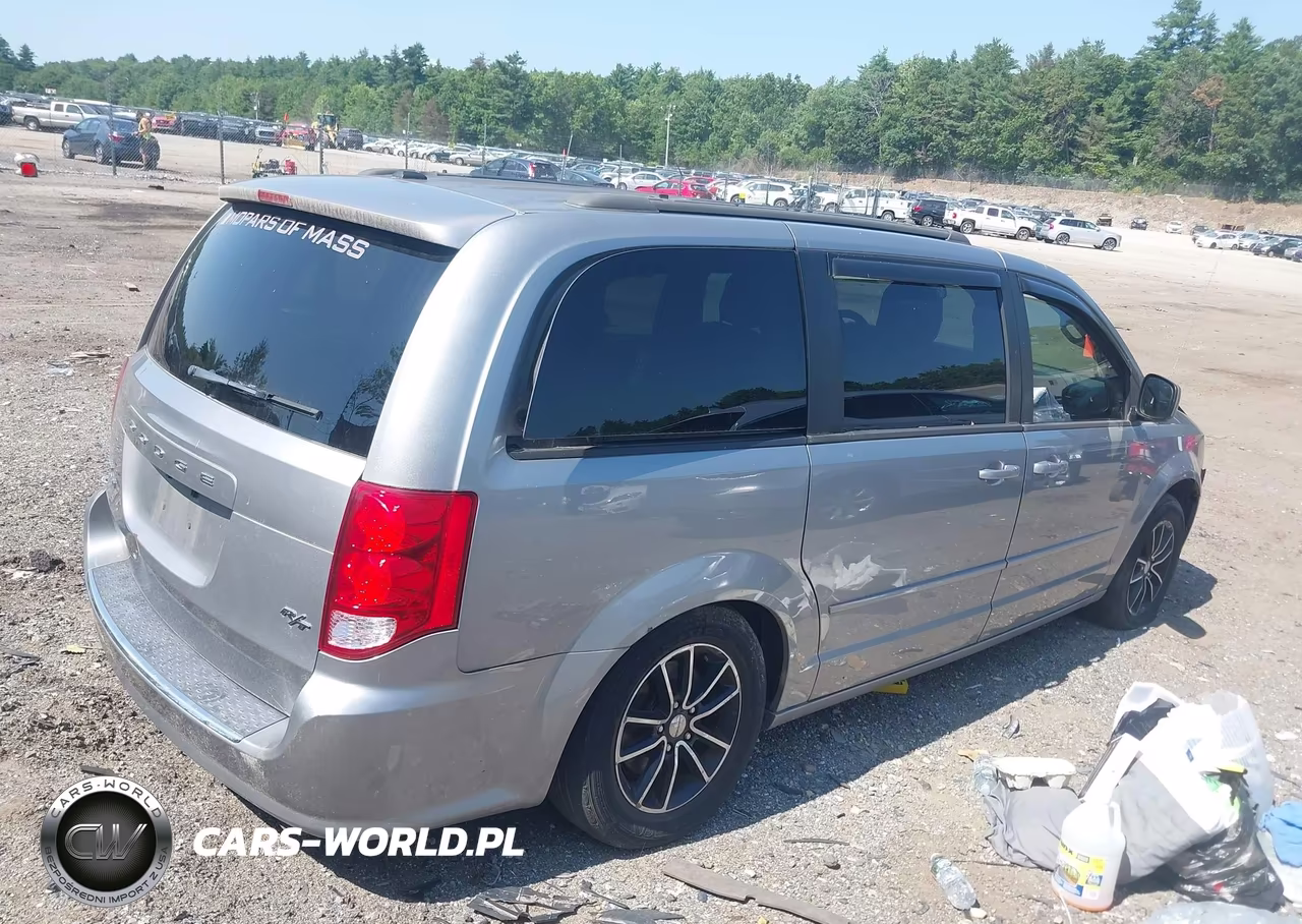 2016 Dodge Grand Caravan R-T VIN:2C4RDGEG6GR340165 - 4