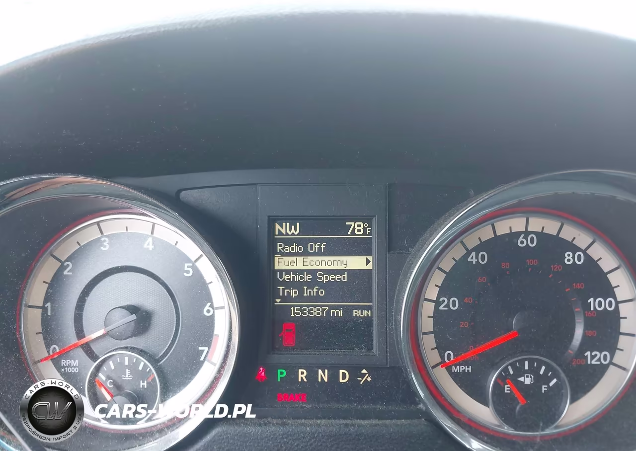 2016 Dodge Grand Caravan R-T VIN:2C4RDGEG6GR340165 - 7