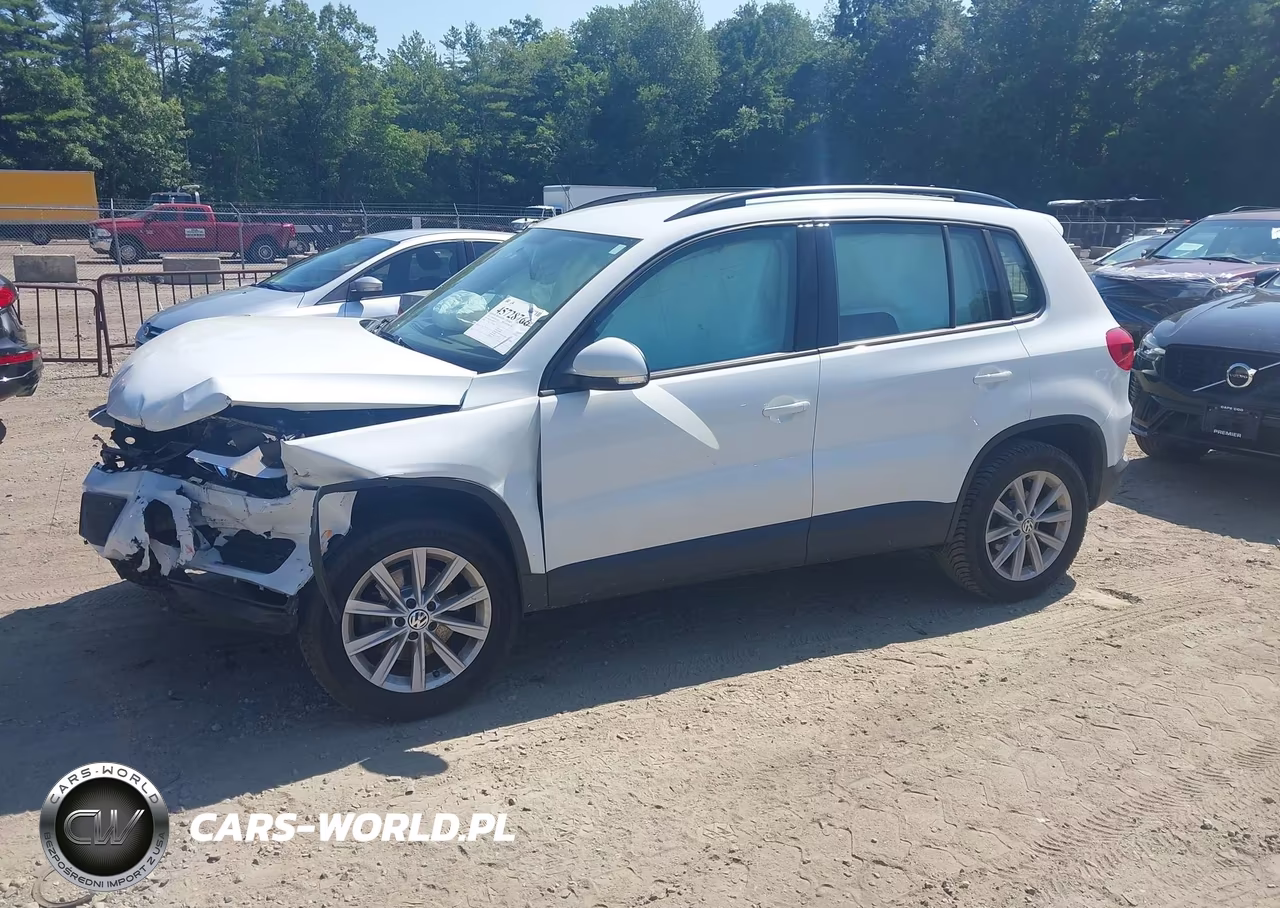 2018 Volkswagen Tiguan Limited 2.0T VIN:WVGBV7AX7JK001615 - 2
