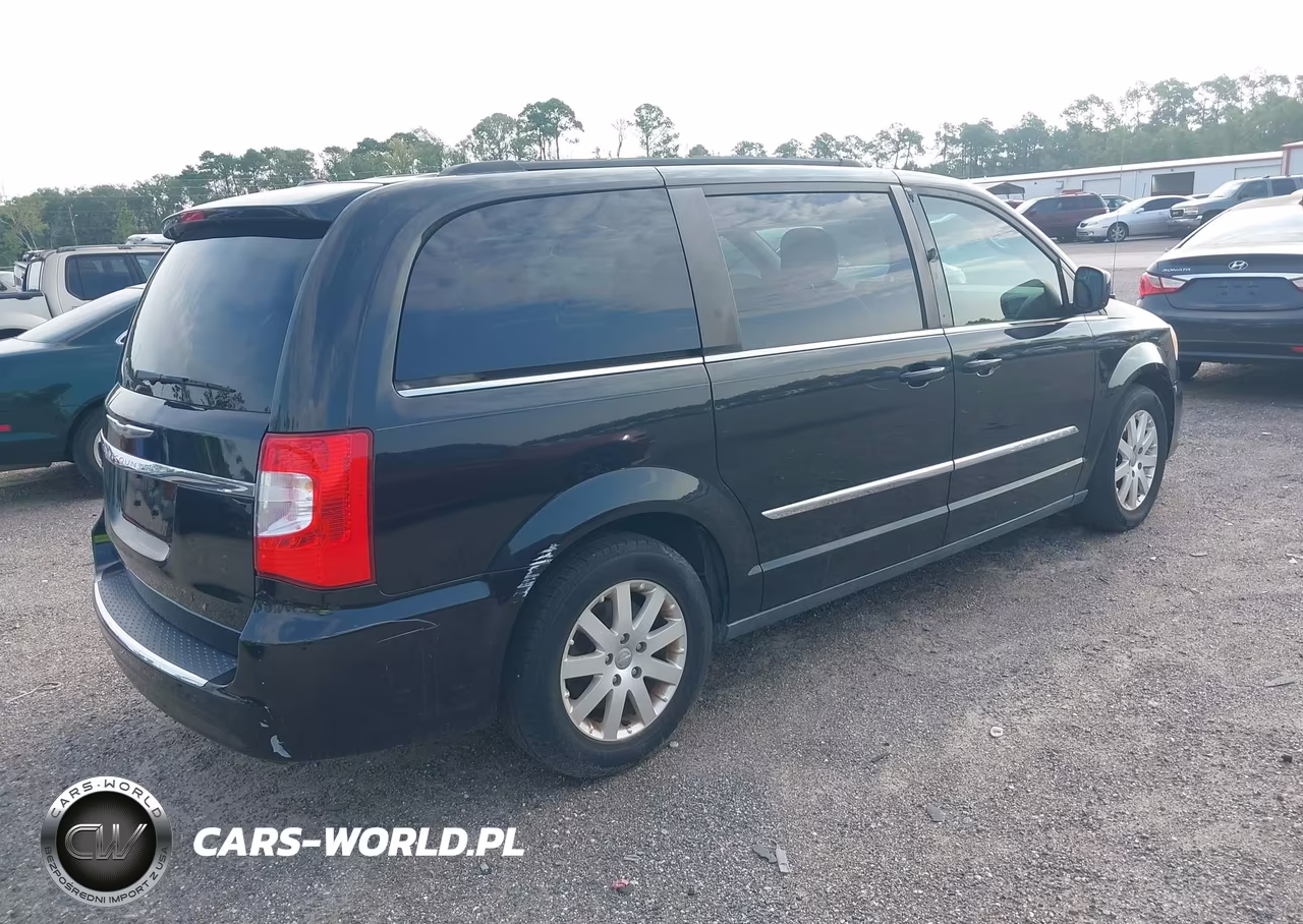 2012 Chrysler Town & Country Touring VIN:2C4RC1BG7CR245791 - 4