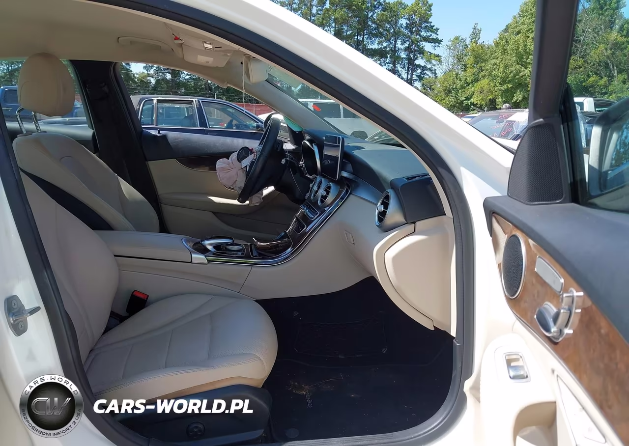 2016 Mercedes-Benz C 300 VIN:55SWF4JB1GU161788 - 5