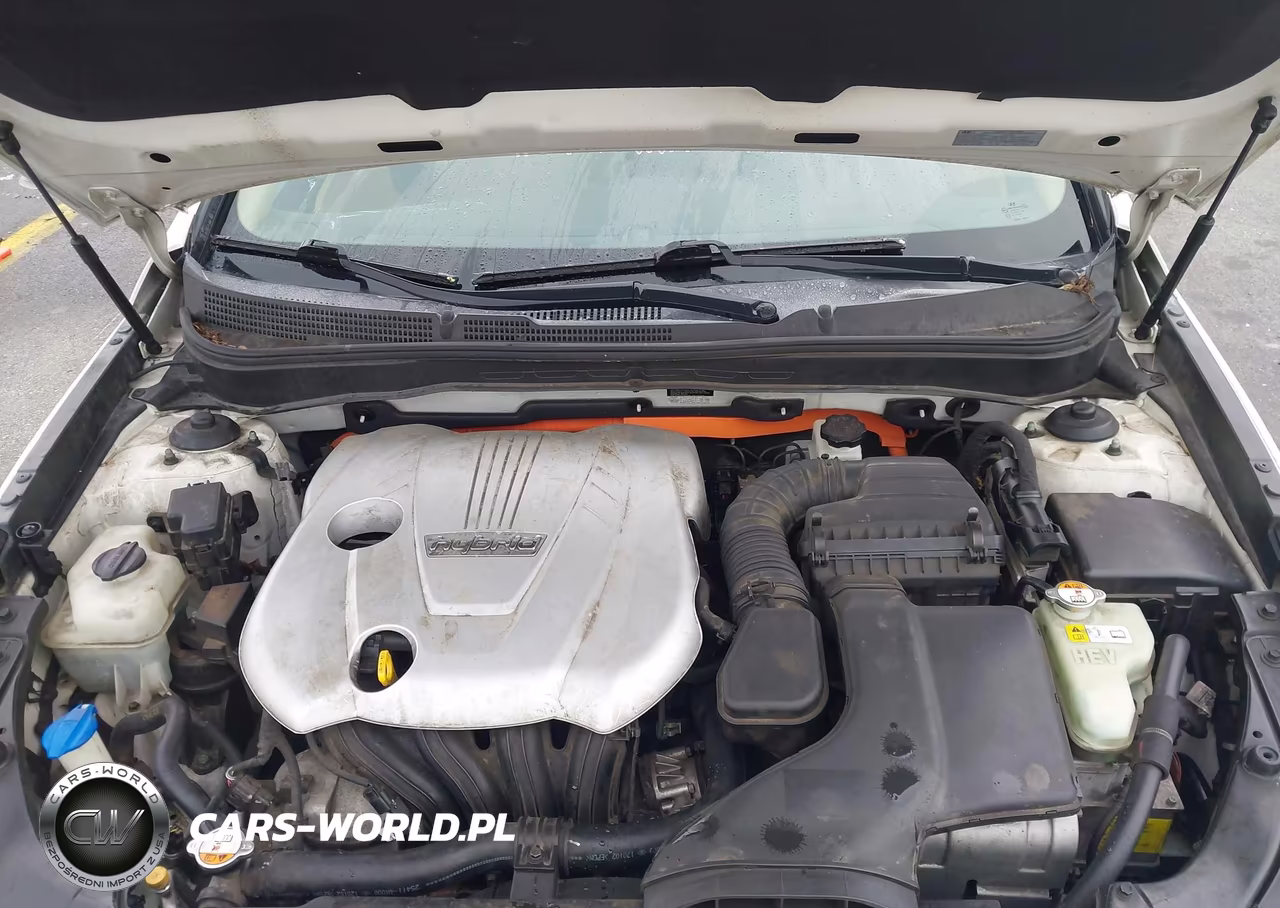 2012 Hyundai Sonata Hybrid VIN:KMHEC4A41CA026042 - 10