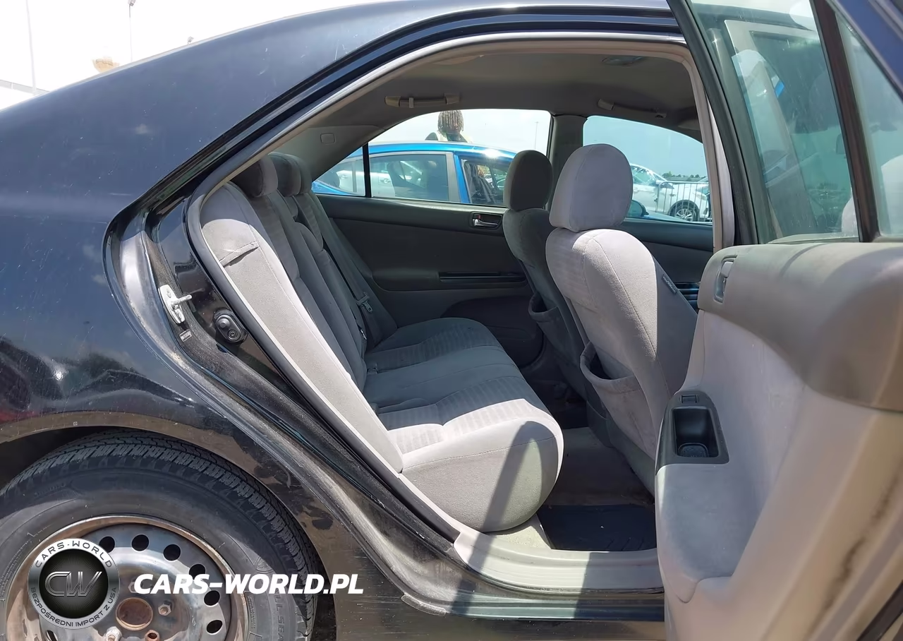 2005 Toyota Camry Le VIN:4T1BE30KX5U086619 - 8