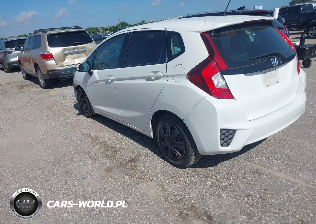 2015 Honda Fit Lx VIN:3HGGK5H59FM785311 - 3