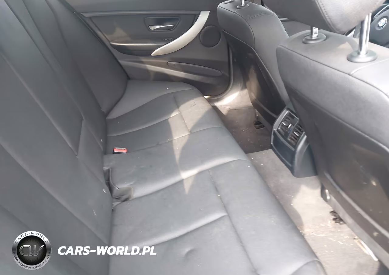 2017 BMW 320I VIN:WBA8E1G33HNU18221 - 8