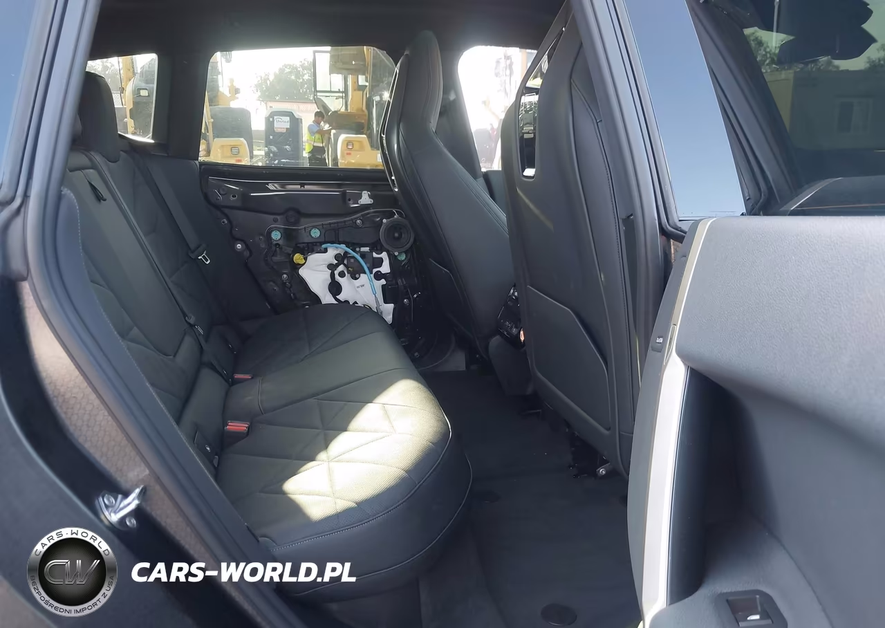 2025 BMW Ix xDrive50 VIN:WB523CF02SCS26353 - 8