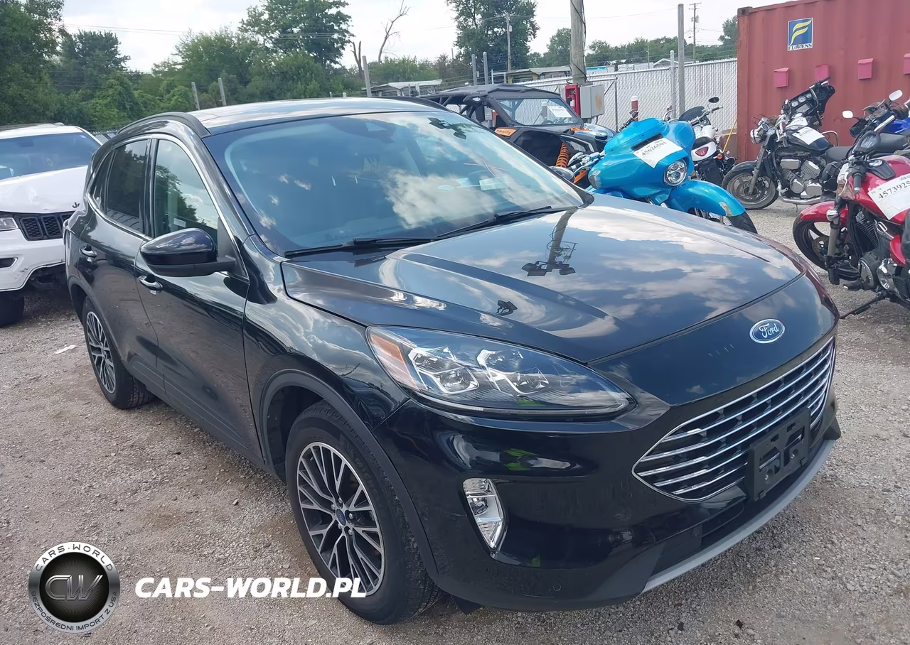 2021 Ford Escape Phev Titanium