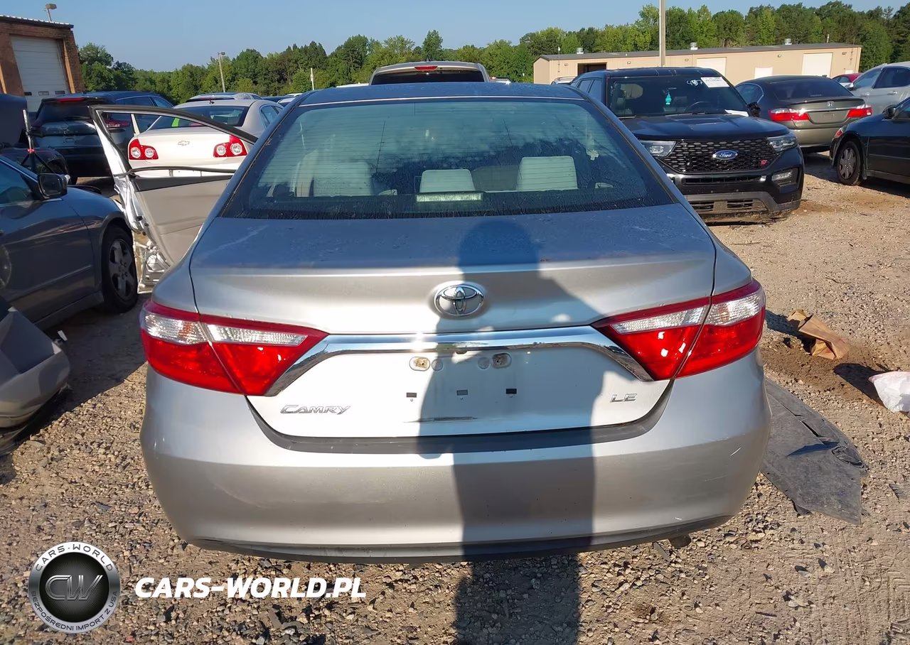 2015 Toyota Camry Le-Xle-Se-Xse VIN:4T1BF1FK9FU068753 - 16