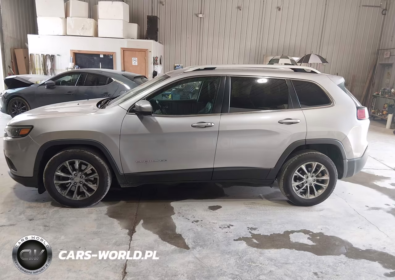 2019 Jeep Cherokee Latitude Plus Fwd VIN:1C4PJLLBXKD184546 - 15