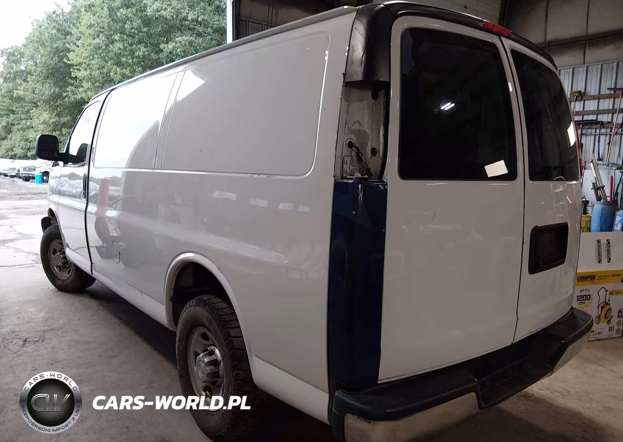 2020 Chevrolet Express Cargo Rwd 2500 Regular Wheelbase Wt VIN:1GCWGAFP9L1258015 - 3