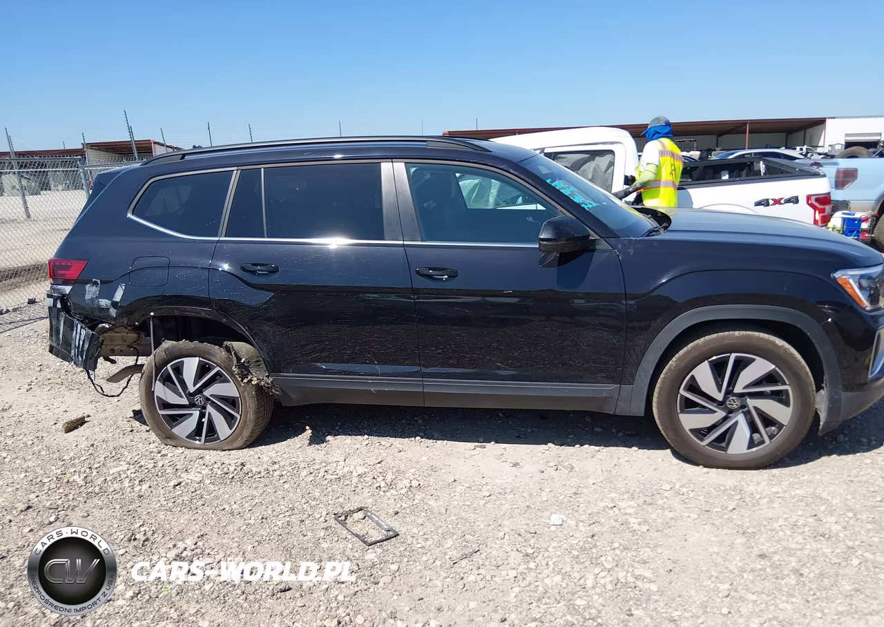 2026 Volkswagen Atlas Se With Technology VIN:1V2HN2CA5TC558075 - 13