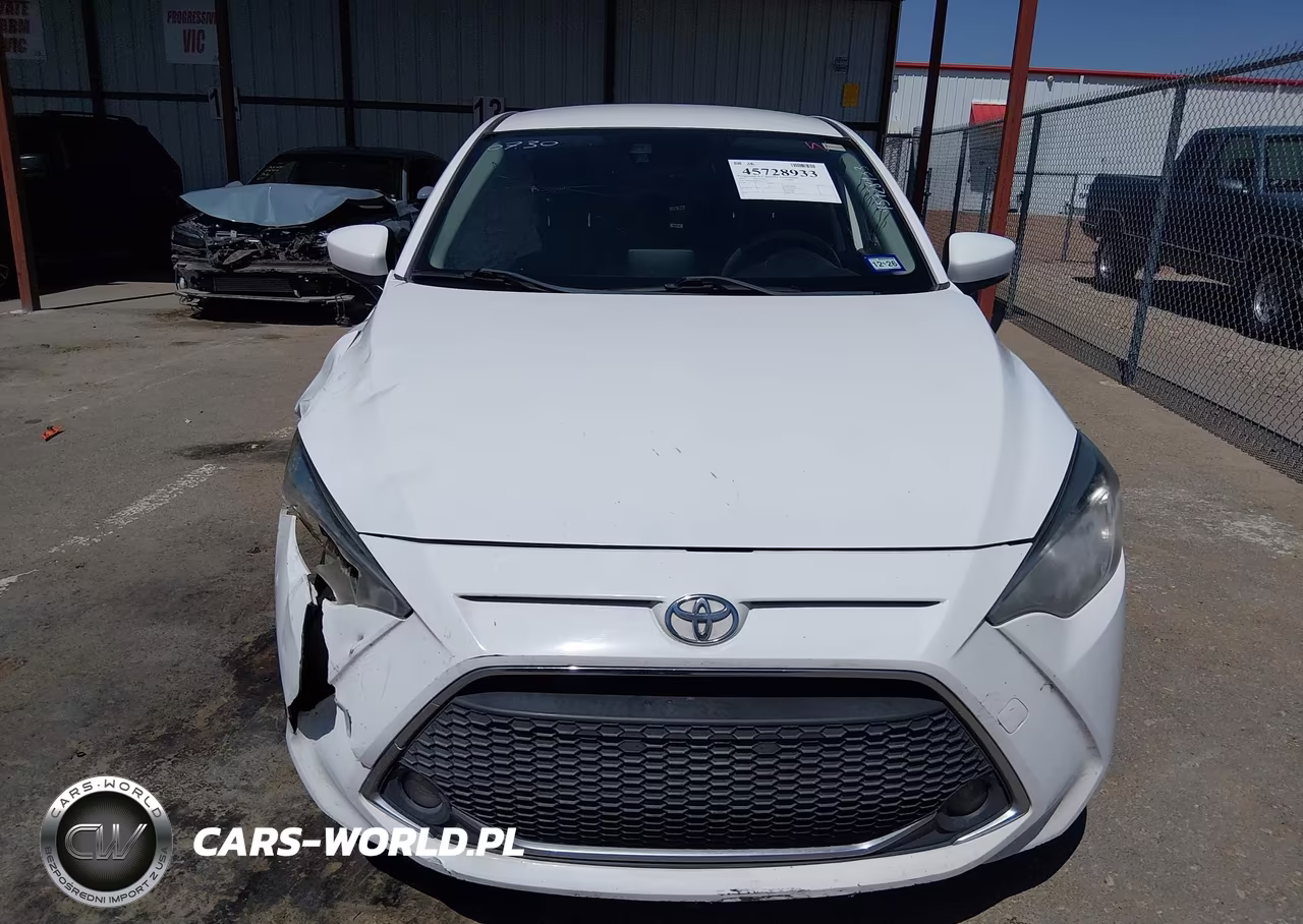 2019 Toyota Yaris Le VIN:3MYDLBYV7KY522333 - 12