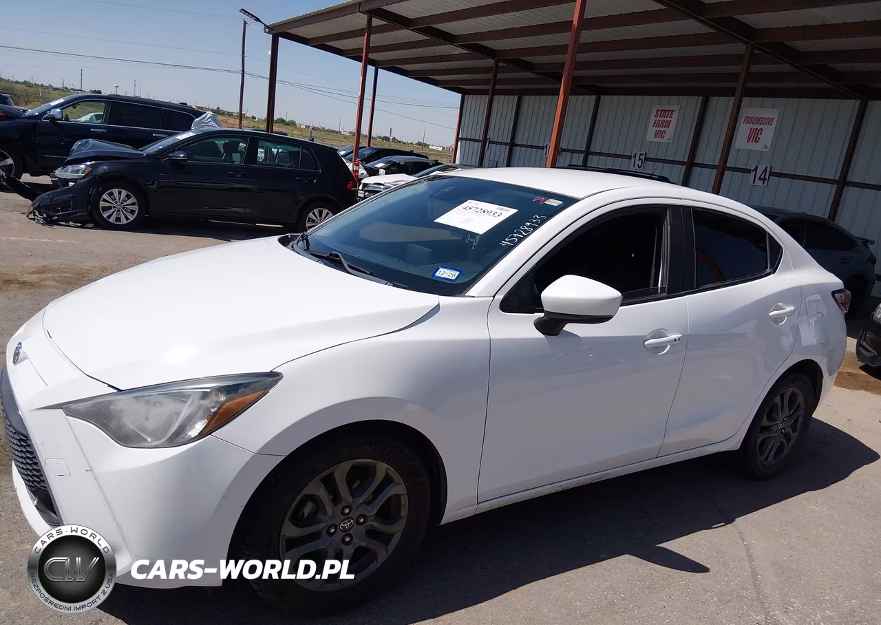 2019 Toyota Yaris Le VIN:3MYDLBYV7KY522333 - 14